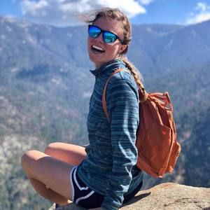 Meet your Posher, Liz